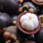 Foto: <a href="https://pixabay.com/de/photos/mangostan-obst-frisch-frucht-lila-811154/" target="_blank" rel="noopener">taboty / pixabay.com</a> Mangostane